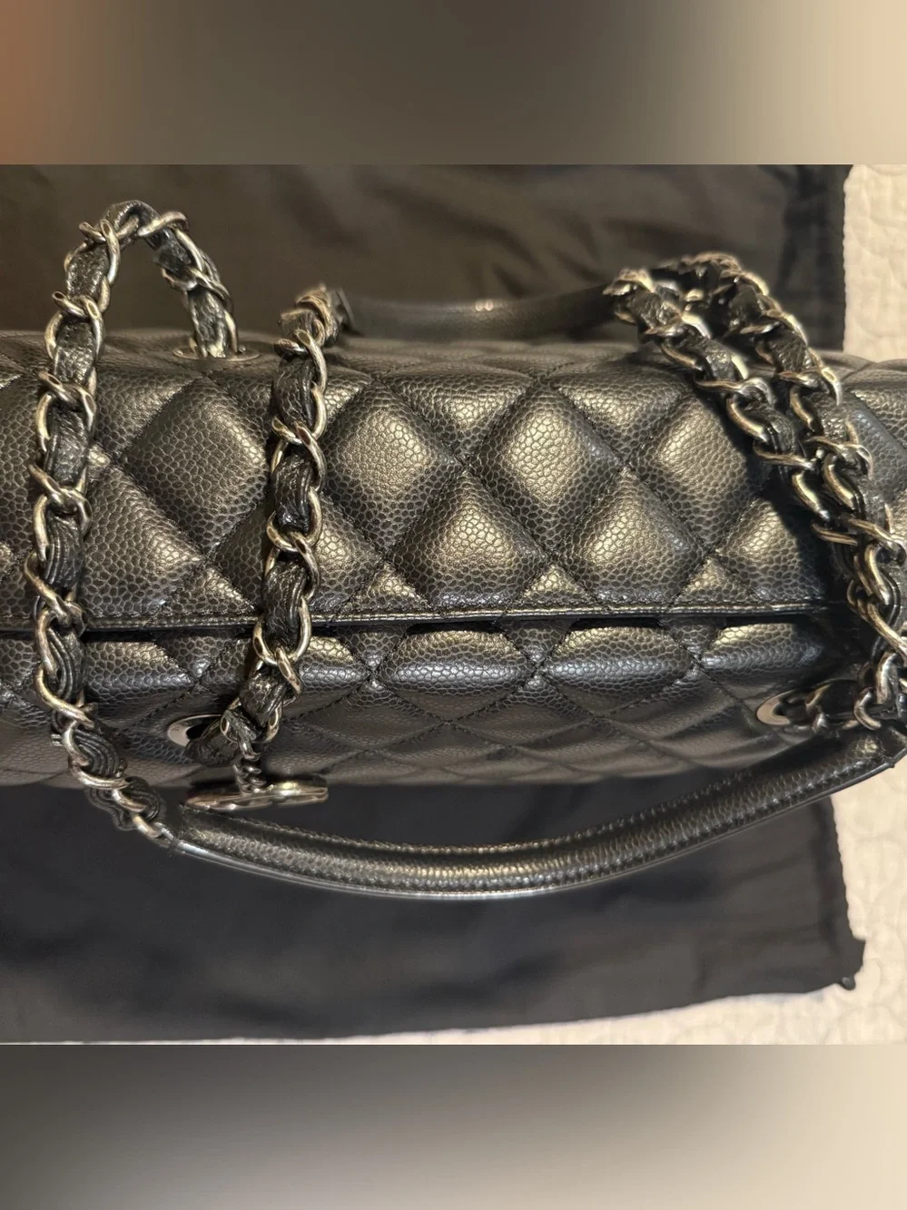 Authentic Chanel - Large Shopping tote in black caviar leather and ruthenium